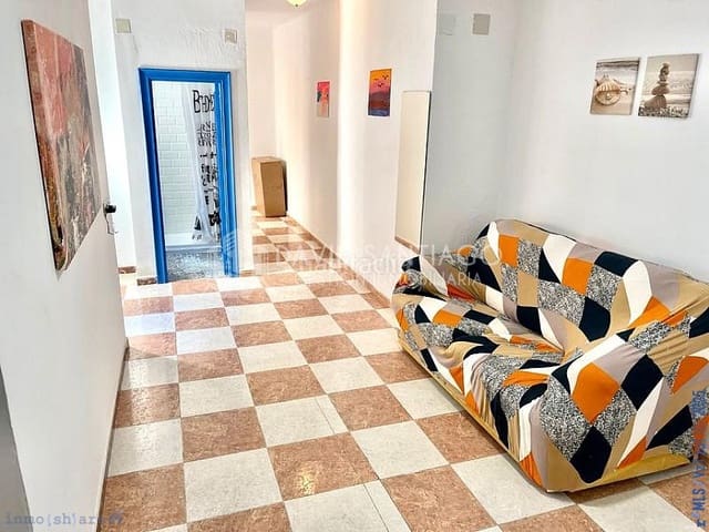 6 soverom Leilighet til salgs i Centro Historico, Málaga by - € 415 000 (Ref: 9481398)