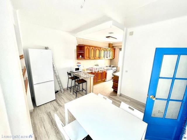 6 soverom Leilighet til salgs i Centro Historico, Málaga by - € 415 000 (Ref: 9481398)