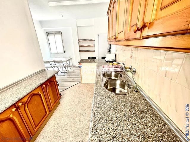 6 soverom Leilighet til salgs i Centro Historico, Málaga by - € 415 000 (Ref: 9481398)