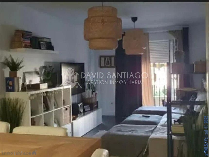 3 bedroom Apartment for sale in Torre del Mar - € 333,000 (Ref: 9481402)