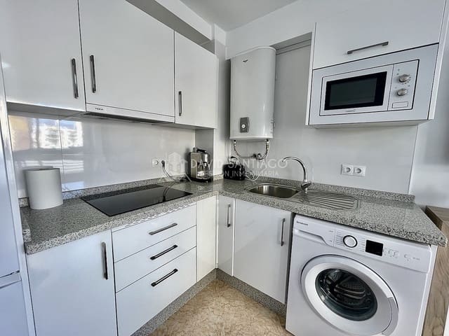 2 soveværelse Lejlighed til salg i Torre del Mar, Vélez-Málaga med swimmingpool - € 249.900 (Ref: 9495134)