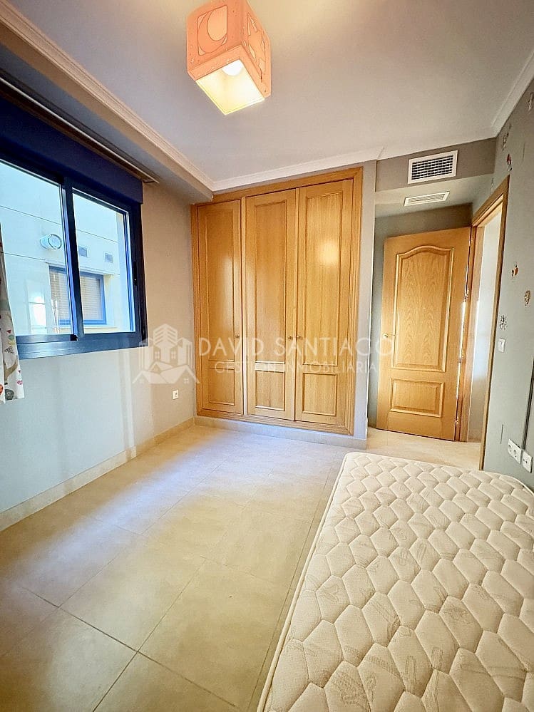 2 bedroom Apartment for sale in Torre del Mar - € 265,000 (Ref: 9506907)