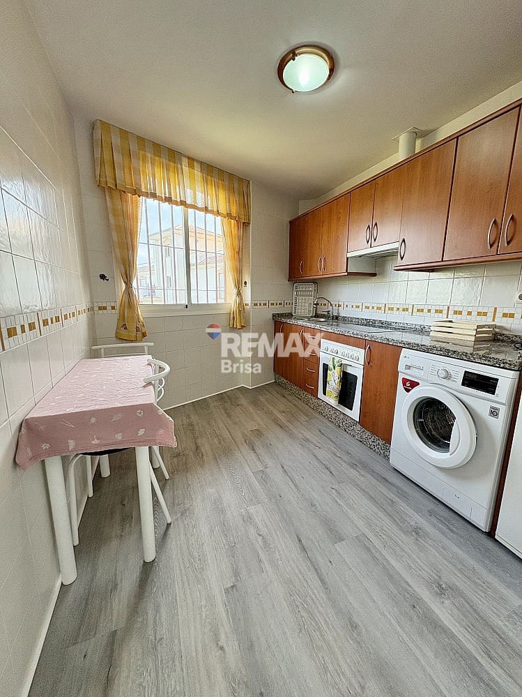 2 makuuhuone Huoneisto vuokrattavana paikassa Torrox-Costa - 950 € (Ref: 9541814)