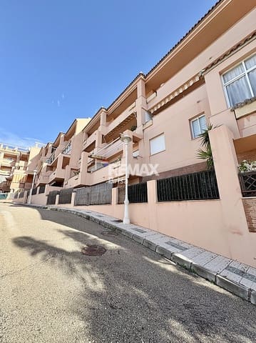 2 makuuhuone Huoneisto vuokrattavana paikassa El Peñoncillo, Torrox - 950 € (Ref: 9541814)