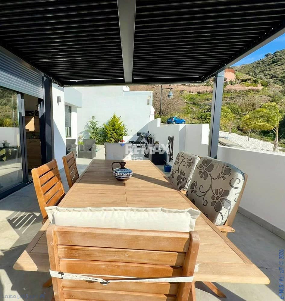 2 sypialnia Dom na sprzedaż w Torrox - 550 000 € (Ref: 9549872)