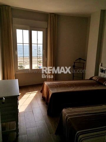 3 bedroom Apartment for rent in Torre del Mar, Vélez-Málaga - € 900 (Ref: 9558877)