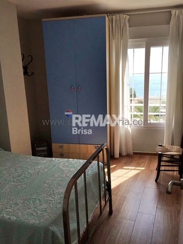 3 bedroom Apartment for rent in Torre del Mar, Vélez-Málaga - € 900 (Ref: 9558877)