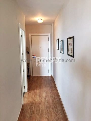 3 bedroom Apartment for rent in Torre del Mar, Vélez-Málaga - € 900 (Ref: 9558877)