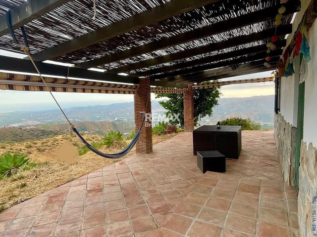 2 Zimmer Haus zu verkaufen in Vélez-Málaga mit Pool - 420.000 € (Ref: 9559154)