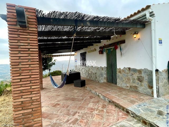 2 Zimmer Haus zu verkaufen in Vélez-Málaga mit Pool - 420.000 € (Ref: 9559154)