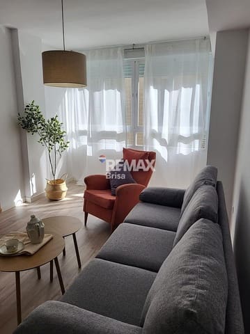 Lejlighed til leje i Echeverria del Palo, Málaga by - € 1.500 (Ref: 9564254)