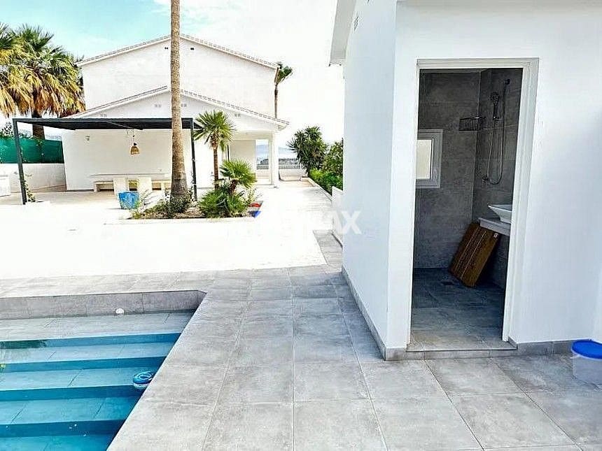 4 soverom Villa til salgs i Velez-Malaga med svømmebasseng - € 750 000 (Ref: 9568467)