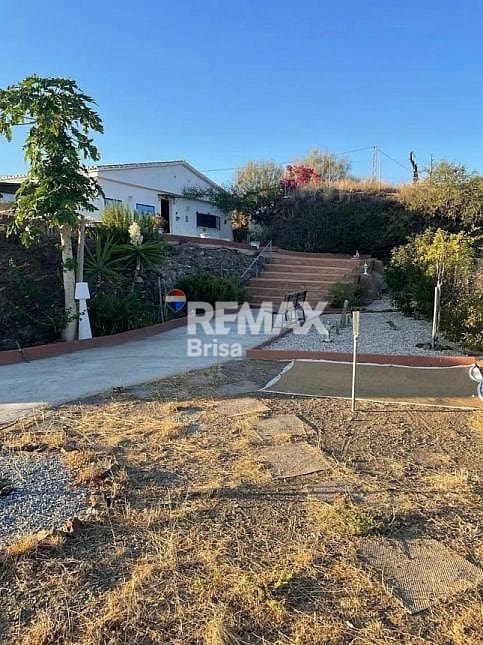 4 sypialnia Willa na sprzedaż w Almayate z basenem - 470 000 € (Ref: 9568469)