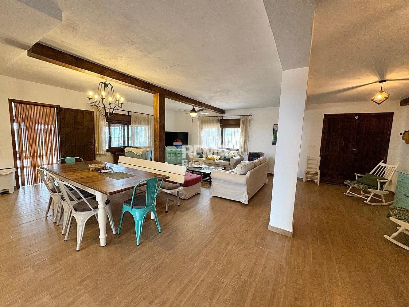 4 sypialnia Willa na sprzedaż w Almayate z basenem - 470 000 € (Ref: 9568469)