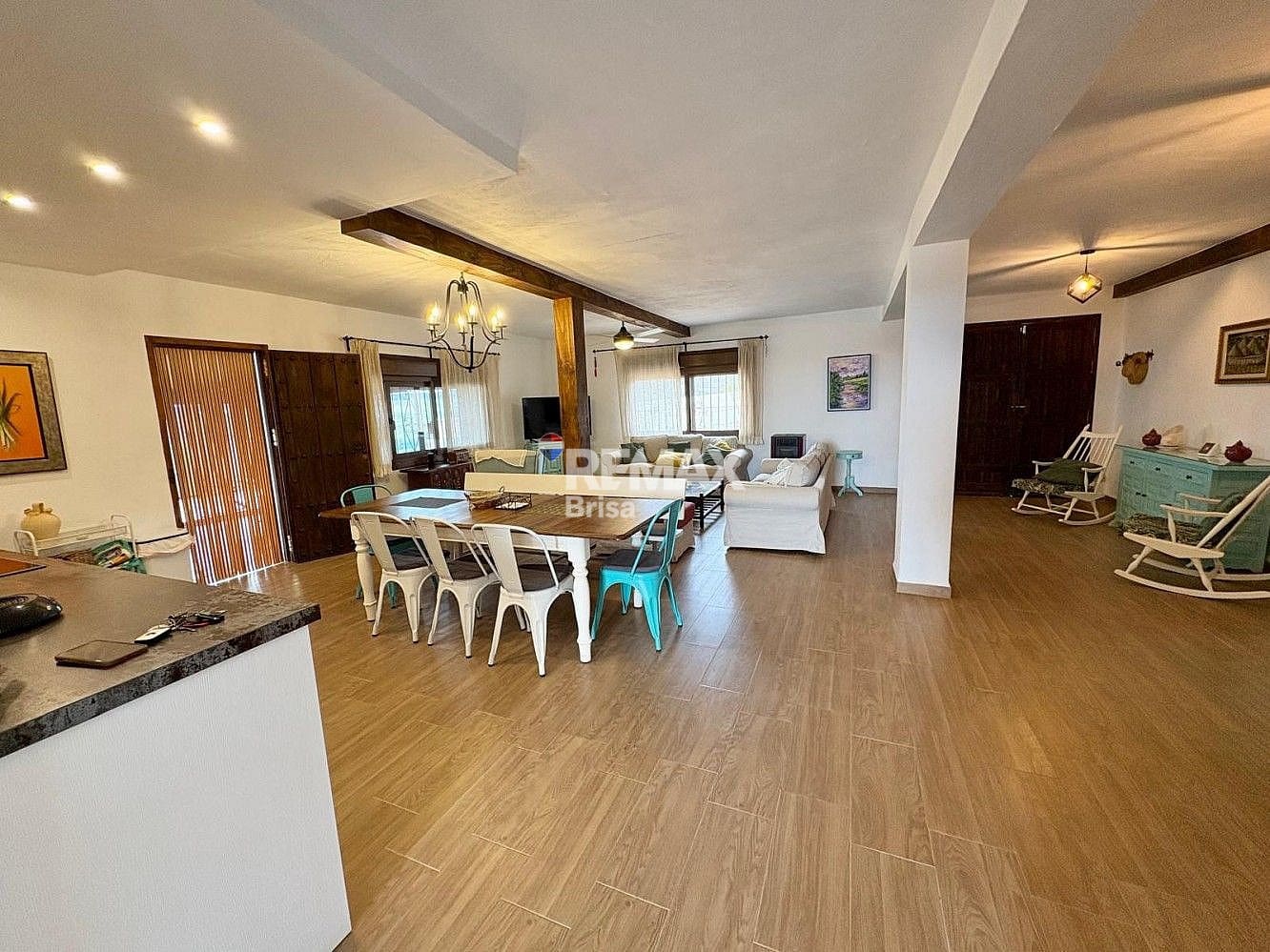 4 sypialnia Willa na sprzedaż w Almayate z basenem - 470 000 € (Ref: 9568469)