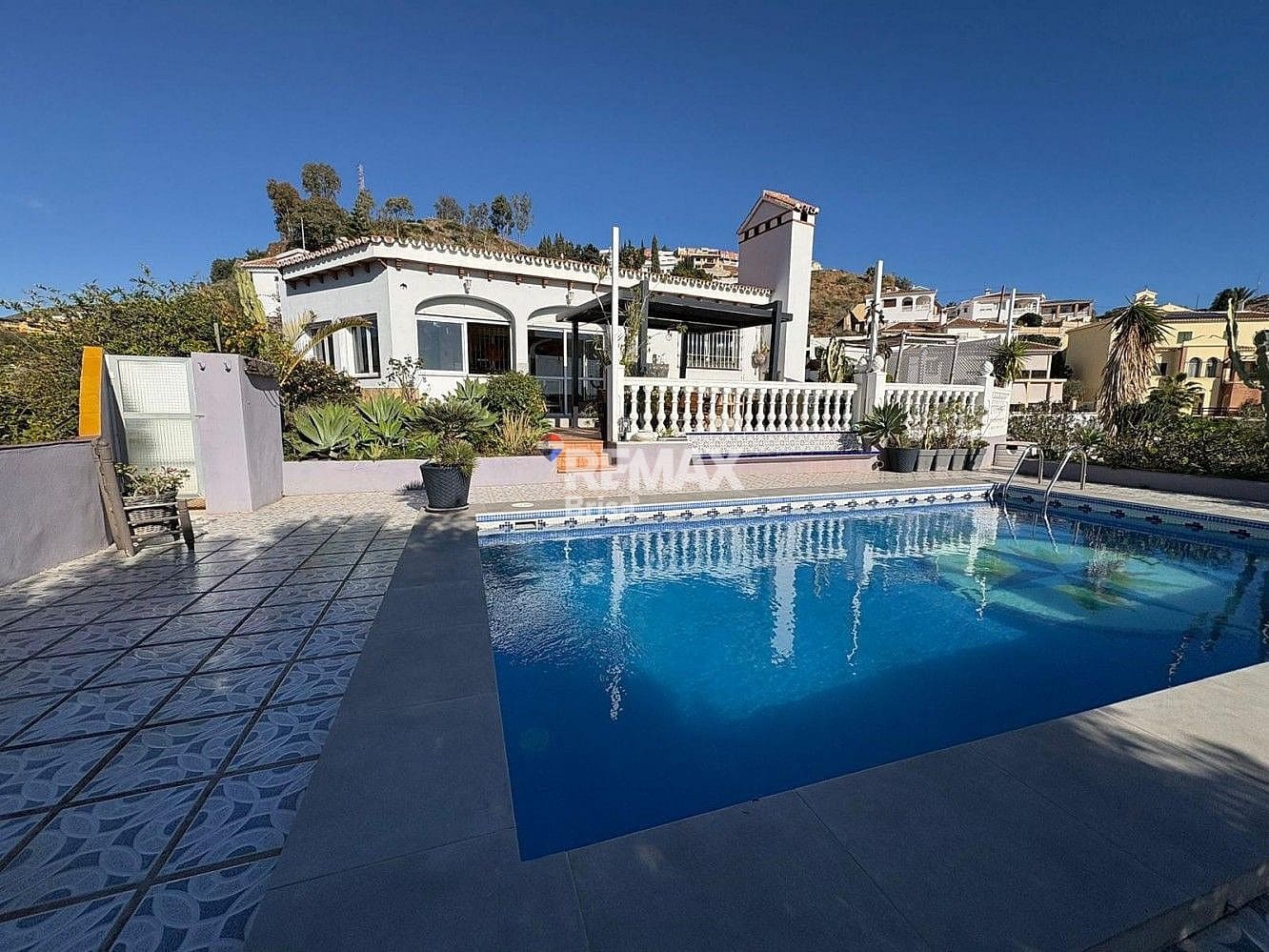4 sovrum Villa till salu i Rincon de la Victoria med pool - 950 000 € (Ref: 9568471)