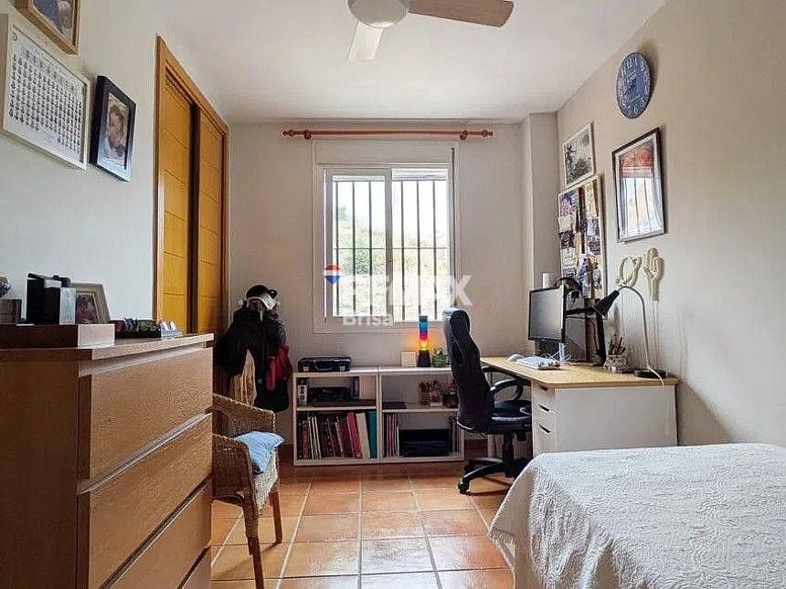 4 soverom Villa til salgs i Rincon de la Victoria med svømmebasseng garasje - € 525 000 (Ref: 9568473)