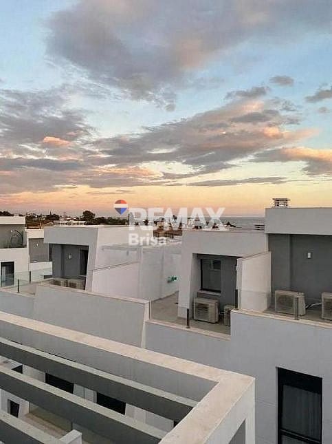 Radhus till salu i Rincon de la Victoria med pool - 520 000 € (Ref: 9568475)