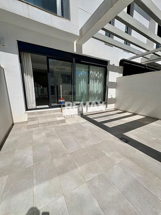 Radhus till salu i Rincon de la Victoria med pool - 520 000 € (Ref: 9568475)