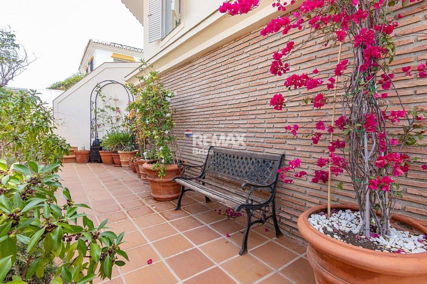 6 quarto Moradia para venda em Torre del Mar - 975 000 € (Ref: 9568482)
