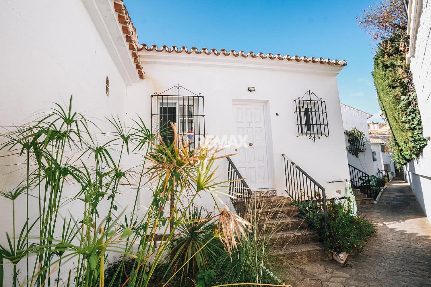 Adosado en Benajarafe en alquiler con garaje - 1.400 € (Ref: 9574891)