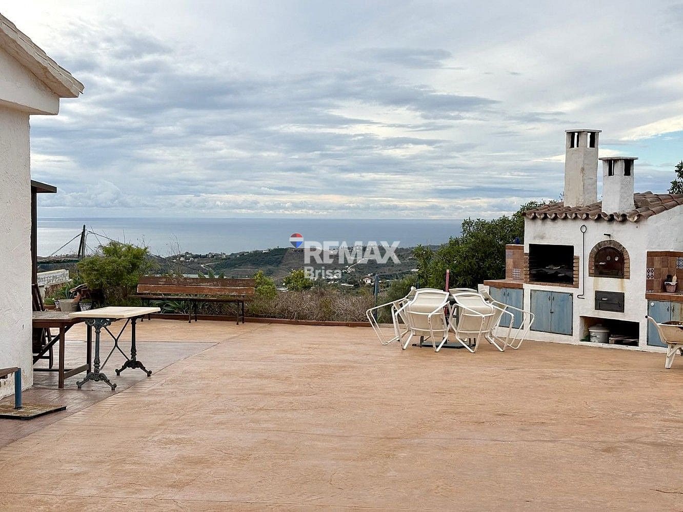 4 soverom Finca/Herregård til salgs i Almayate med svømmebasseng - € 460 000 (Ref: 9585093)