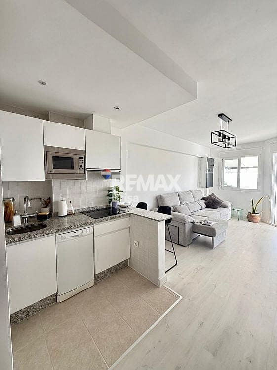 Appartement te huur in Rincon de la Victoria met zwembad garage - € 1.100 (Ref: 9585094)