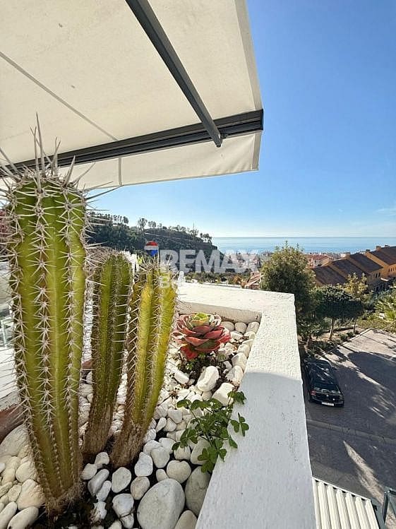 Appartement te huur in Rincon de la Victoria met zwembad garage - € 1.100 (Ref: 9585094)