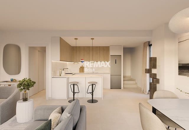 3 chambre Villa/Maison à vendre à Torrox avec piscine - 388 000 € (Ref: 9587901)