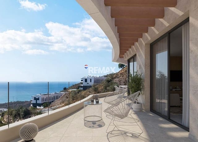 Appartamento in vendita in Rincón de la Victoria con piscina garage - 351.000 € (Rif: 9587902)