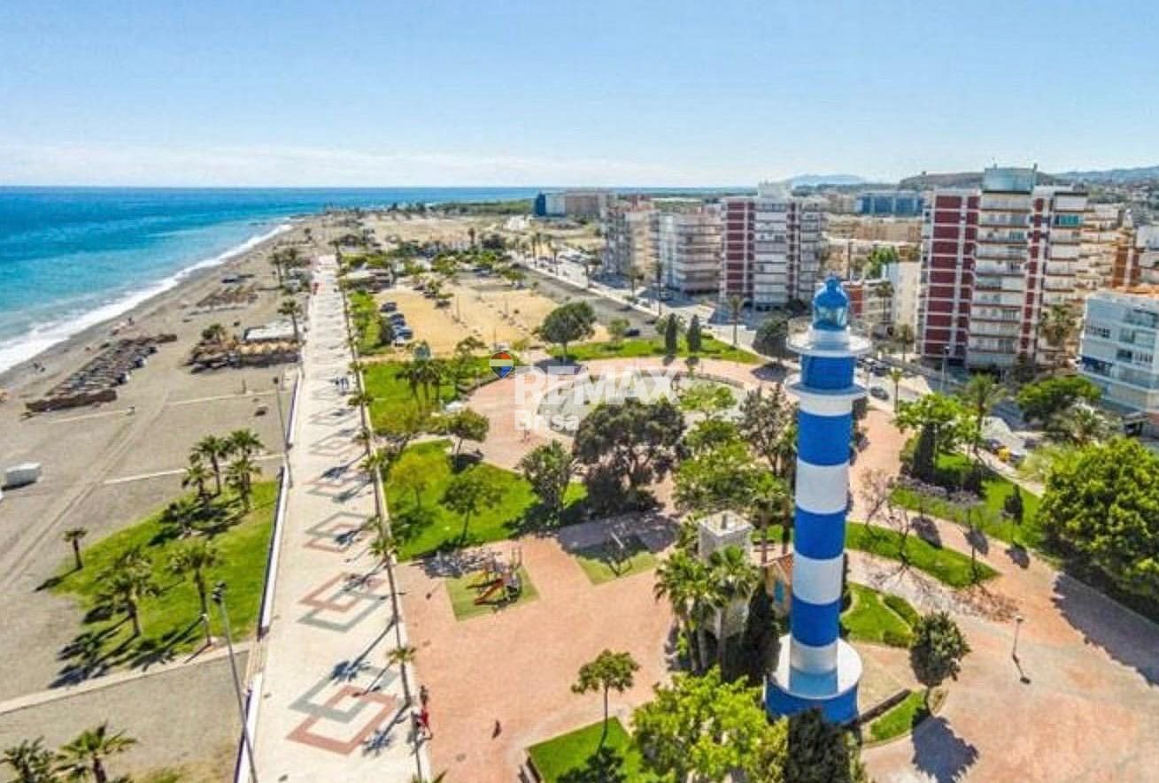 Lägenhet till salu i Torre del Mar - 330 000 € (Ref: 9587903)