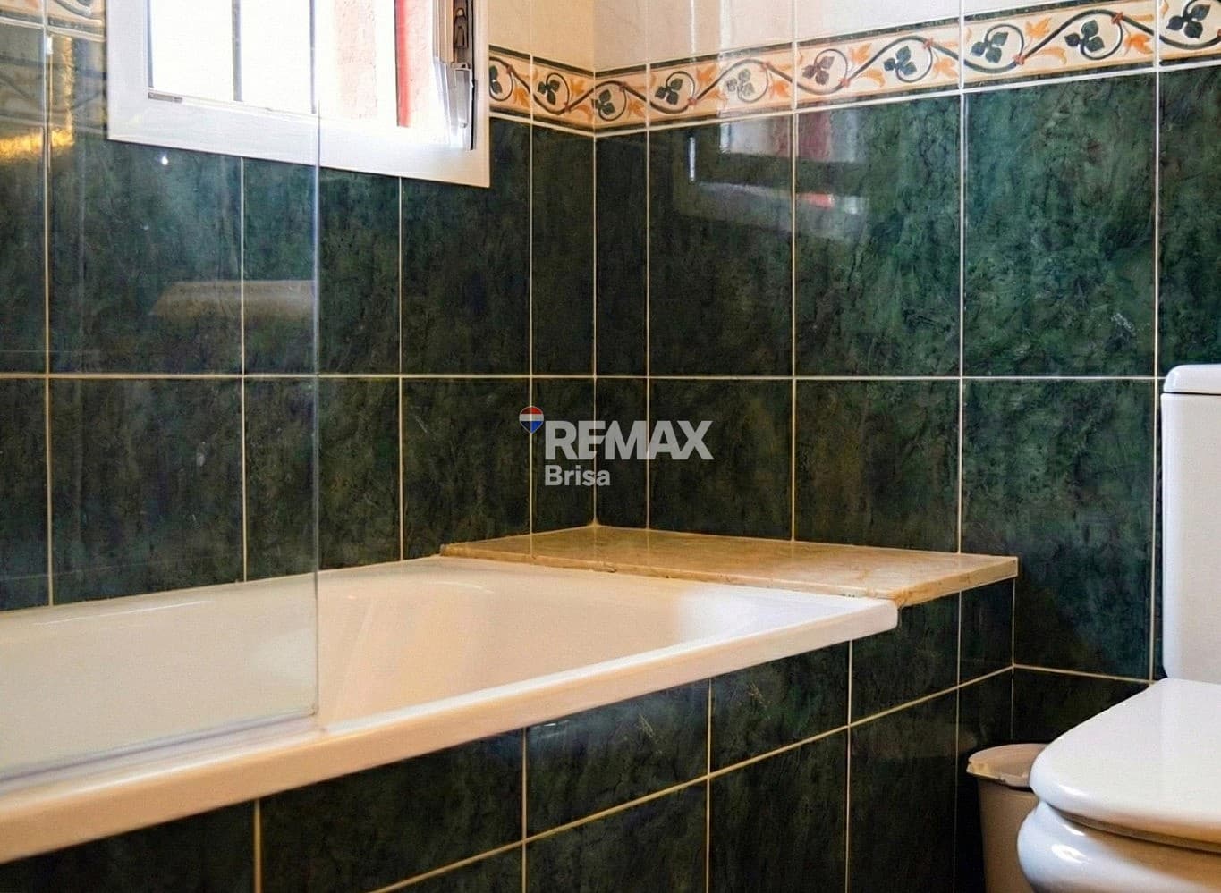 2 camera da letto Villetta a Schiera in vendita in Almayate con piscina garage - 362.700 € (Rif: 9587904)