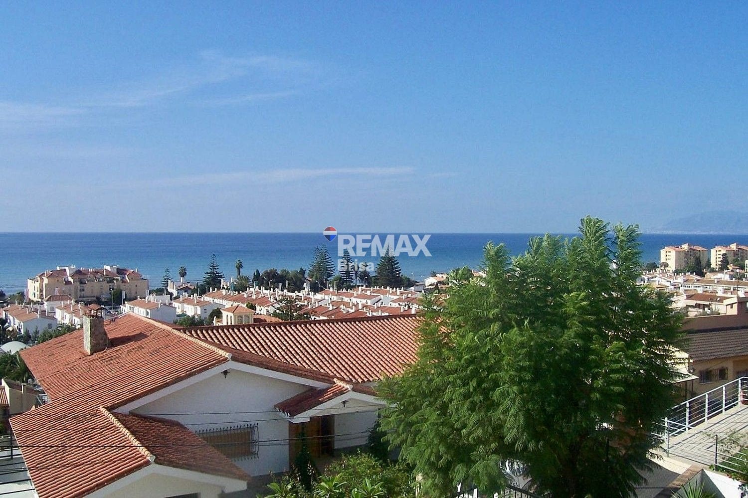 3 bedroom Villa for rent in Rincon de la Victoria - € 1,400 (Ref: 9591705)