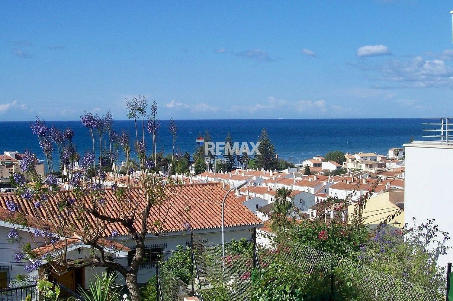 3 bedroom Villa for rent in Rincon de la Victoria - € 1,400 (Ref: 9591705)