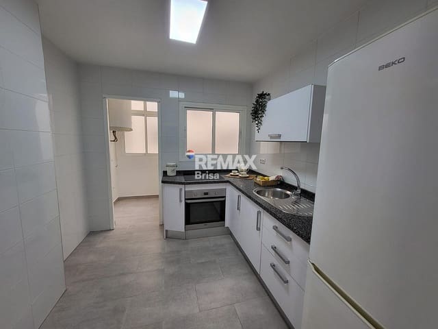 Lägenhet att hyra i Echeverria del Palo, Málaga stad - 1 500 € (Ref: 9591707)