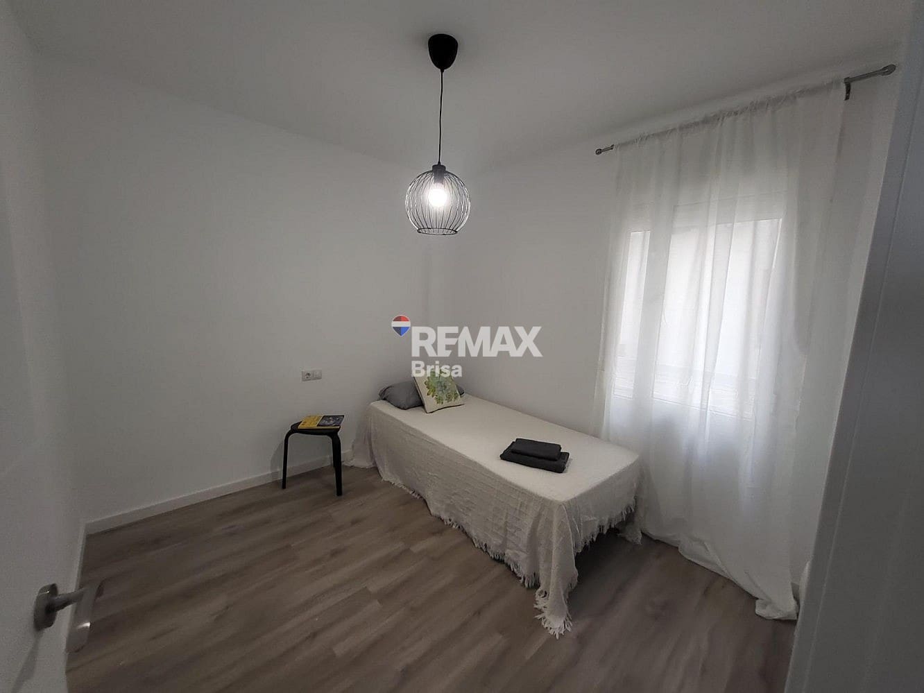 Apartment for rent in Malaga city - € 1,500 (Ref: 9591707)