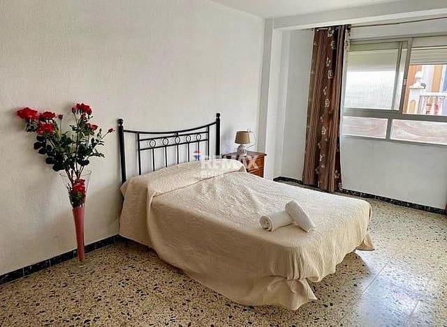 4 camera da letto Villa in vendita in Torre del Mar, Vélez-Málaga - 295.000 € (Rif: 9591709)