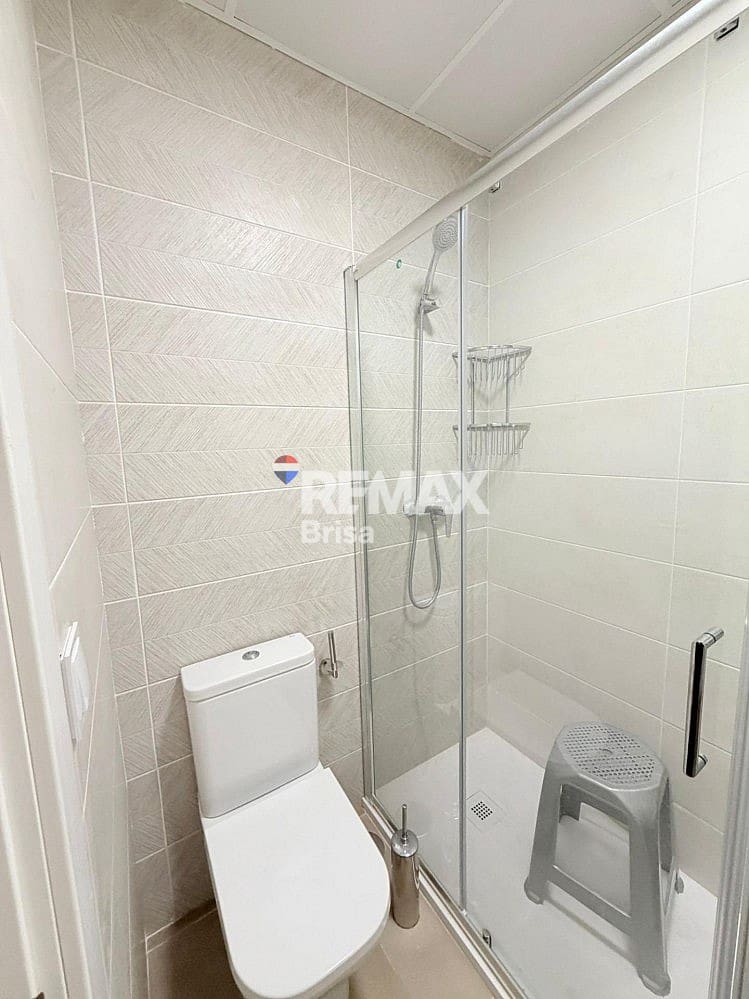 Apartment for rent in Caleta de Velez - € 1,000 (Ref: 9596492)