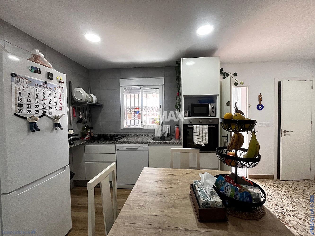 3 slaapkamer Rijtjeshuis te koop in Torrox - € 345.000 (Ref: 9598080)