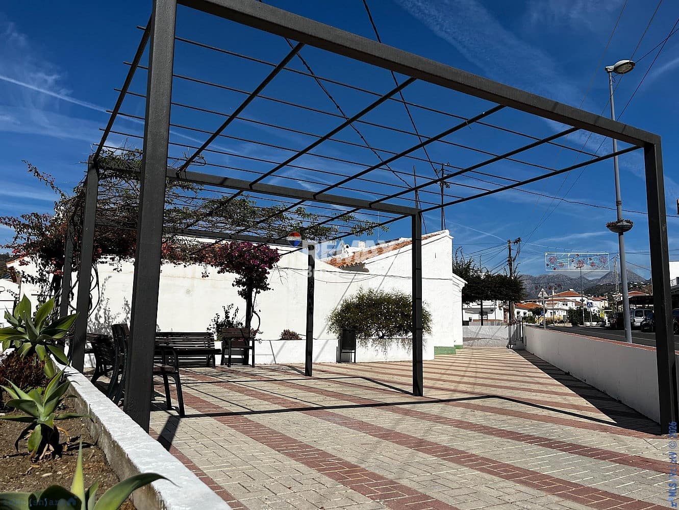 3 slaapkamer Rijtjeshuis te koop in Torrox - € 345.000 (Ref: 9598080)