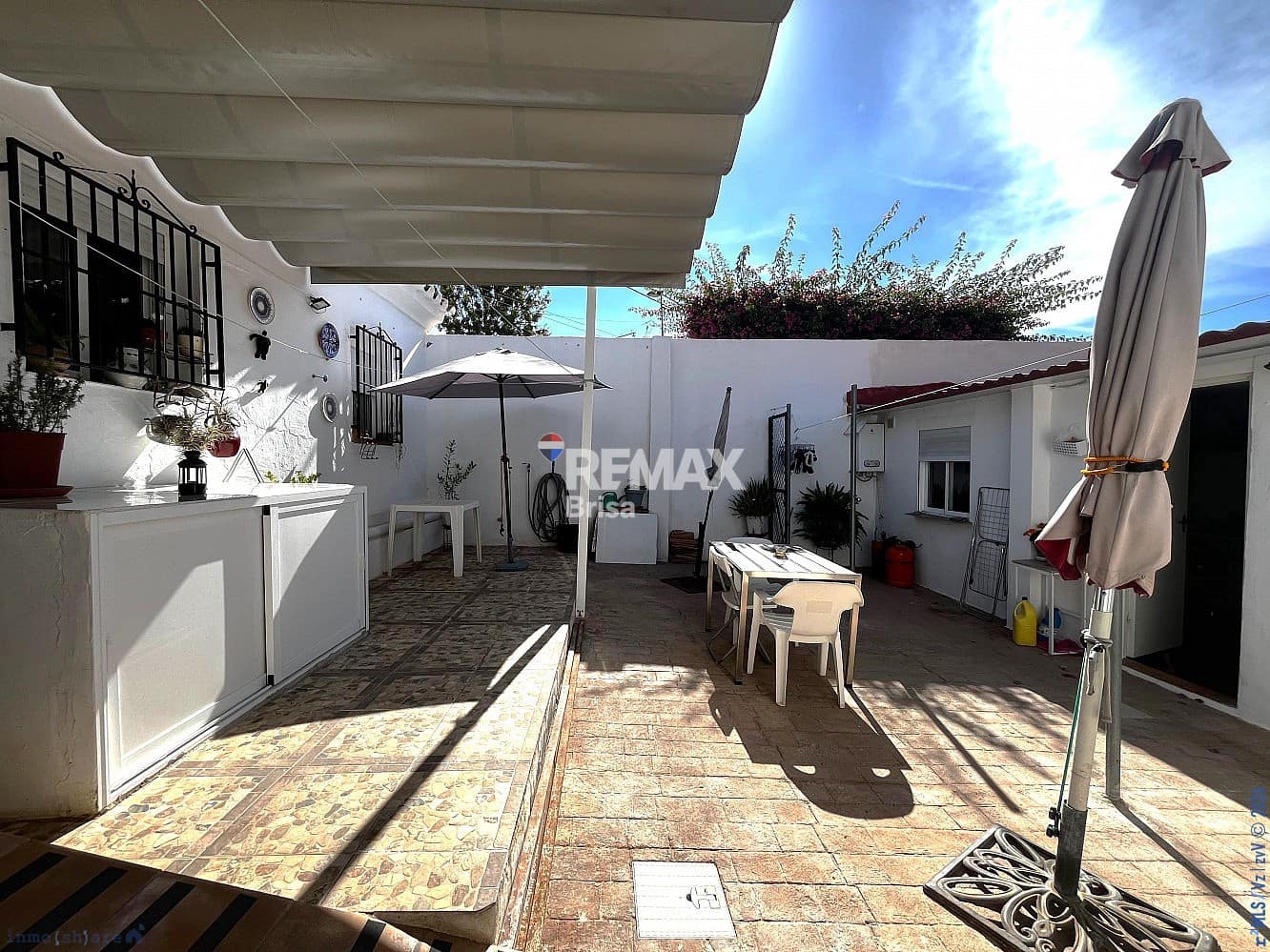 3 slaapkamer Rijtjeshuis te koop in Torrox - € 345.000 (Ref: 9598080)