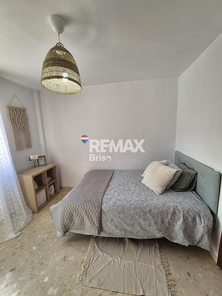 Apartamento para arrendar em El Morche com garagem - 850 € (Ref: 9601364)
