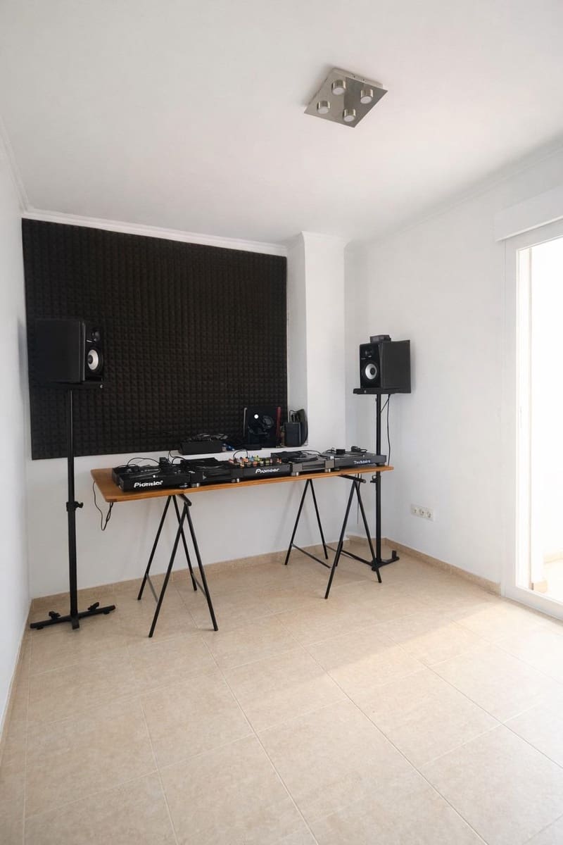 5 sovrum Radhus till salu i Almayate med pool - 362 700 € (Ref: 9605320)