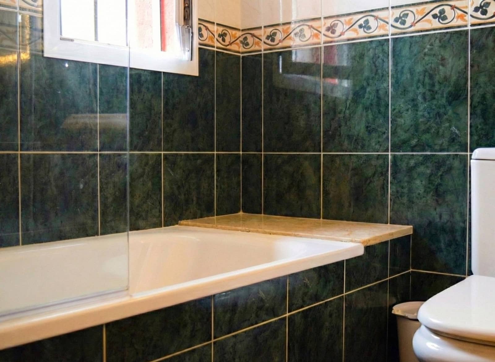 5 sovrum Radhus till salu i Almayate med pool - 362 700 € (Ref: 9605320)