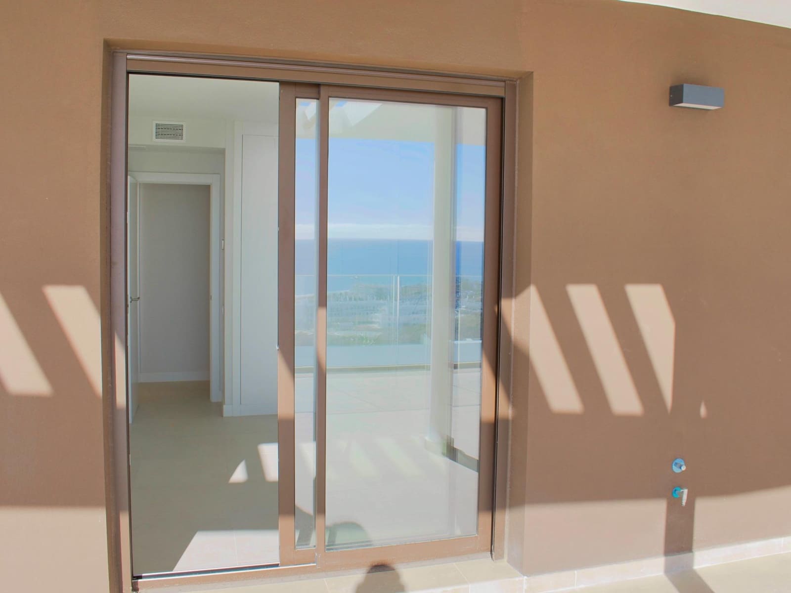 3 bedroom Flat for sale in Rincon de la Victoria with pool - € 690,000 (Ref: 9605321)