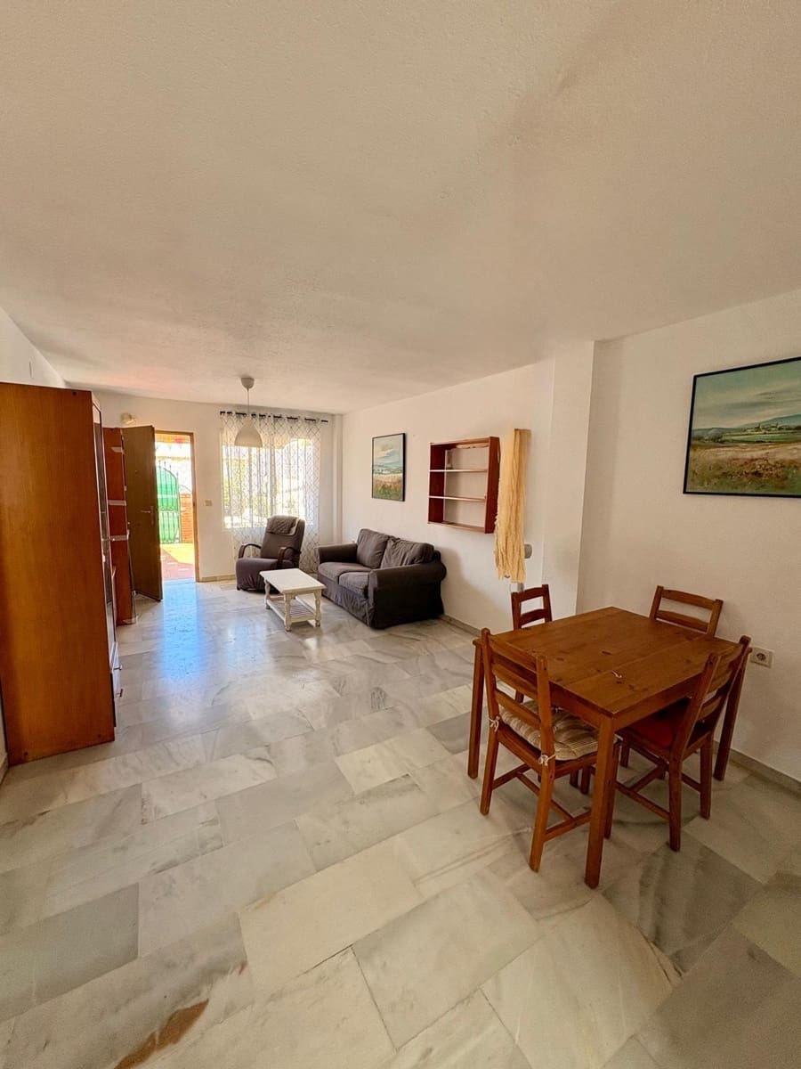 Chalet de 2 habitaciones en Torre del Mar en venta - 320.000 € (Ref: 9605322)