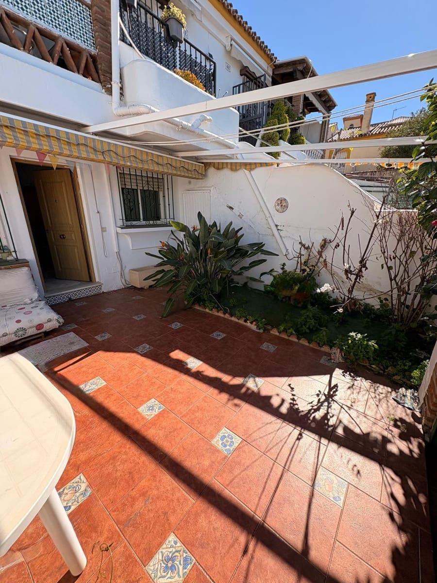 Chalet de 2 habitaciones en Torre del Mar en venta - 320.000 € (Ref: 9605322)