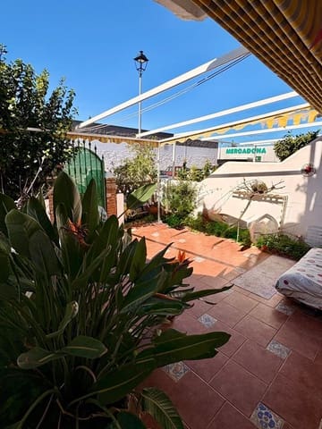 Chalet de 2 habitaciones en Torre del Mar, Vélez-Málaga en venta - 320.000 € (Ref: 9605322)