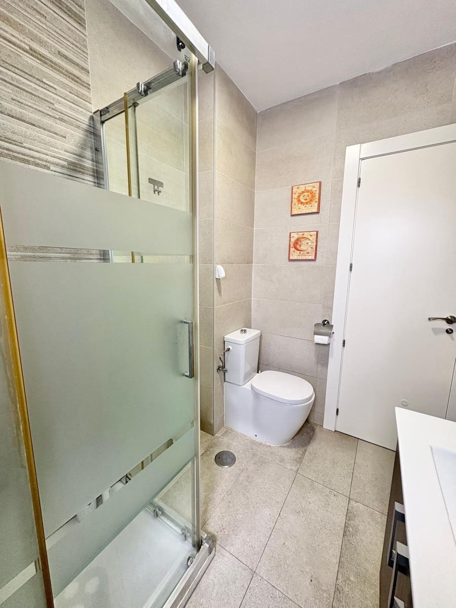 3 sovrum Lägenhet att hyra i Torre del Mar - 900 € (Ref: 9605323)