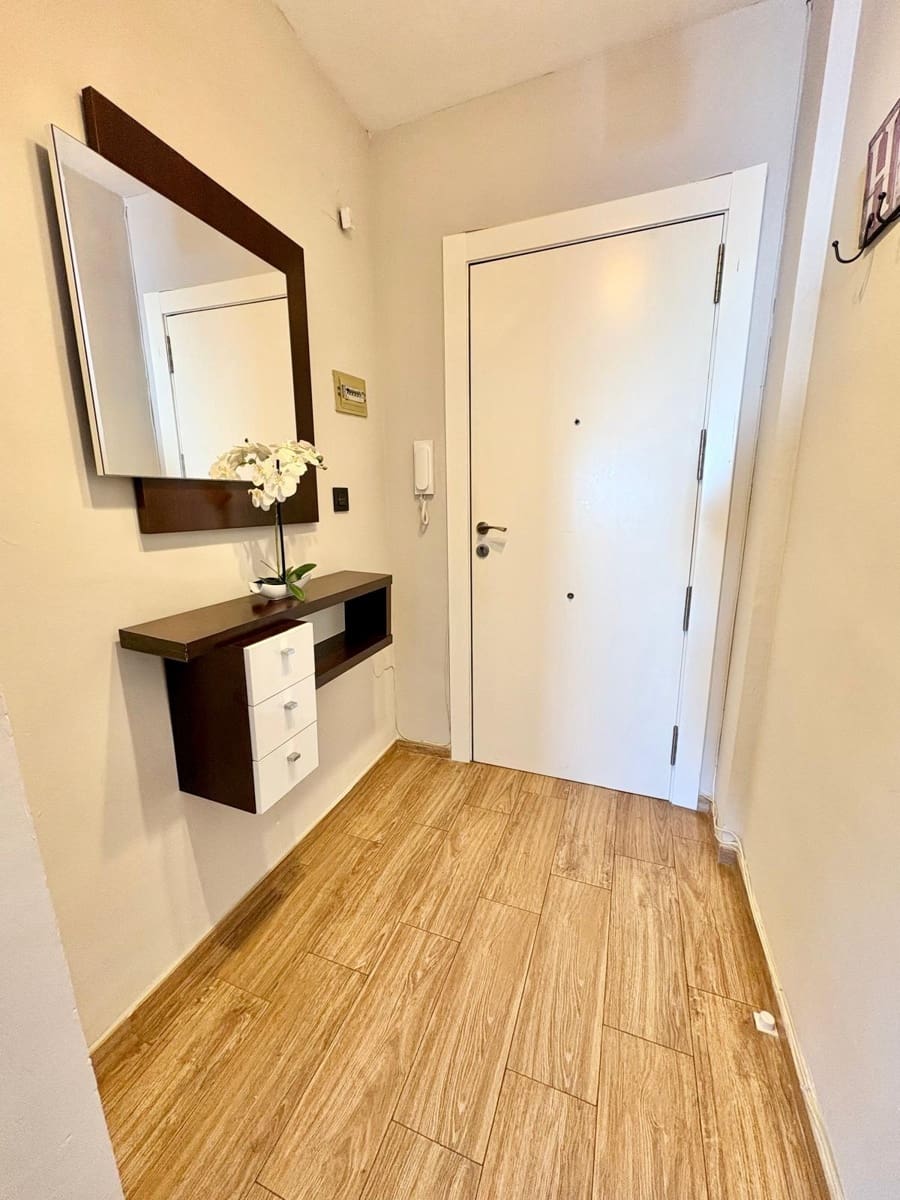 3 sovrum Lägenhet att hyra i Torre del Mar - 900 € (Ref: 9605323)